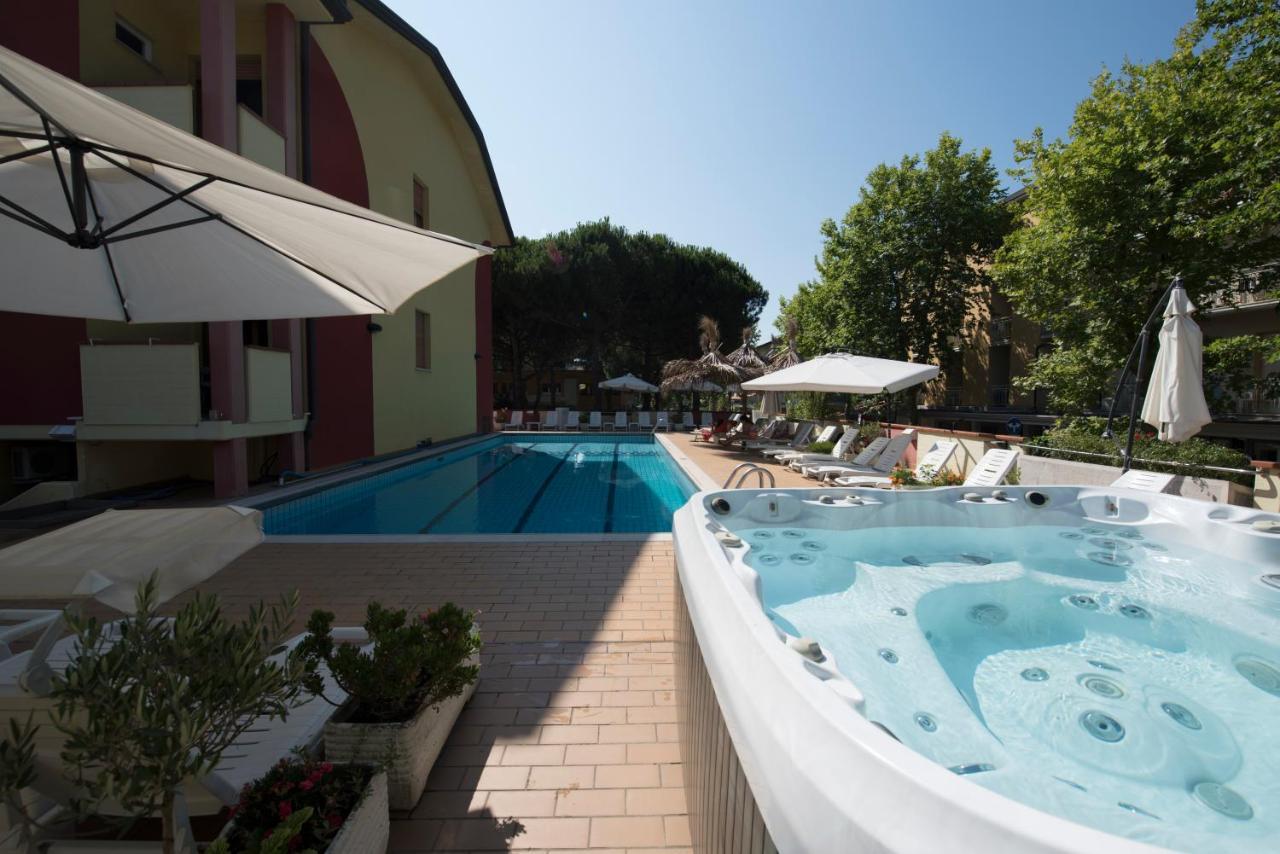 Residence Elisabetta Cesenatico Zewnętrze zdjęcie